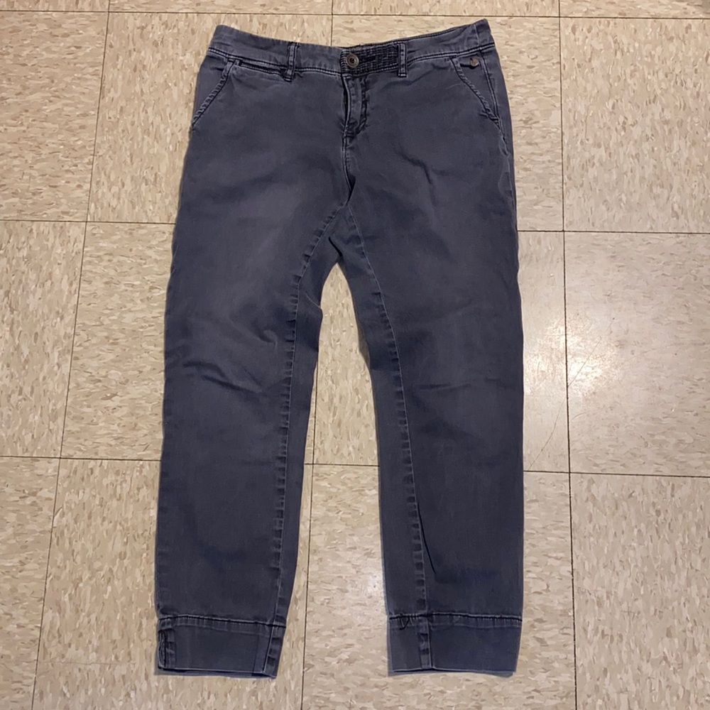 Anthropologie Pilcro Cropped & Distressed Stet Jeans in Midnight Stormcloud sz26